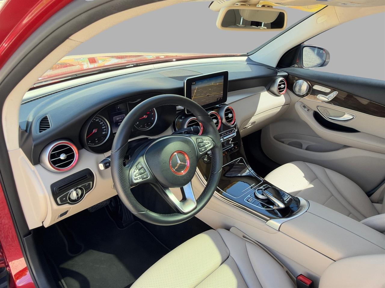 2016 Mercedes-Benz C-Class - $17,500