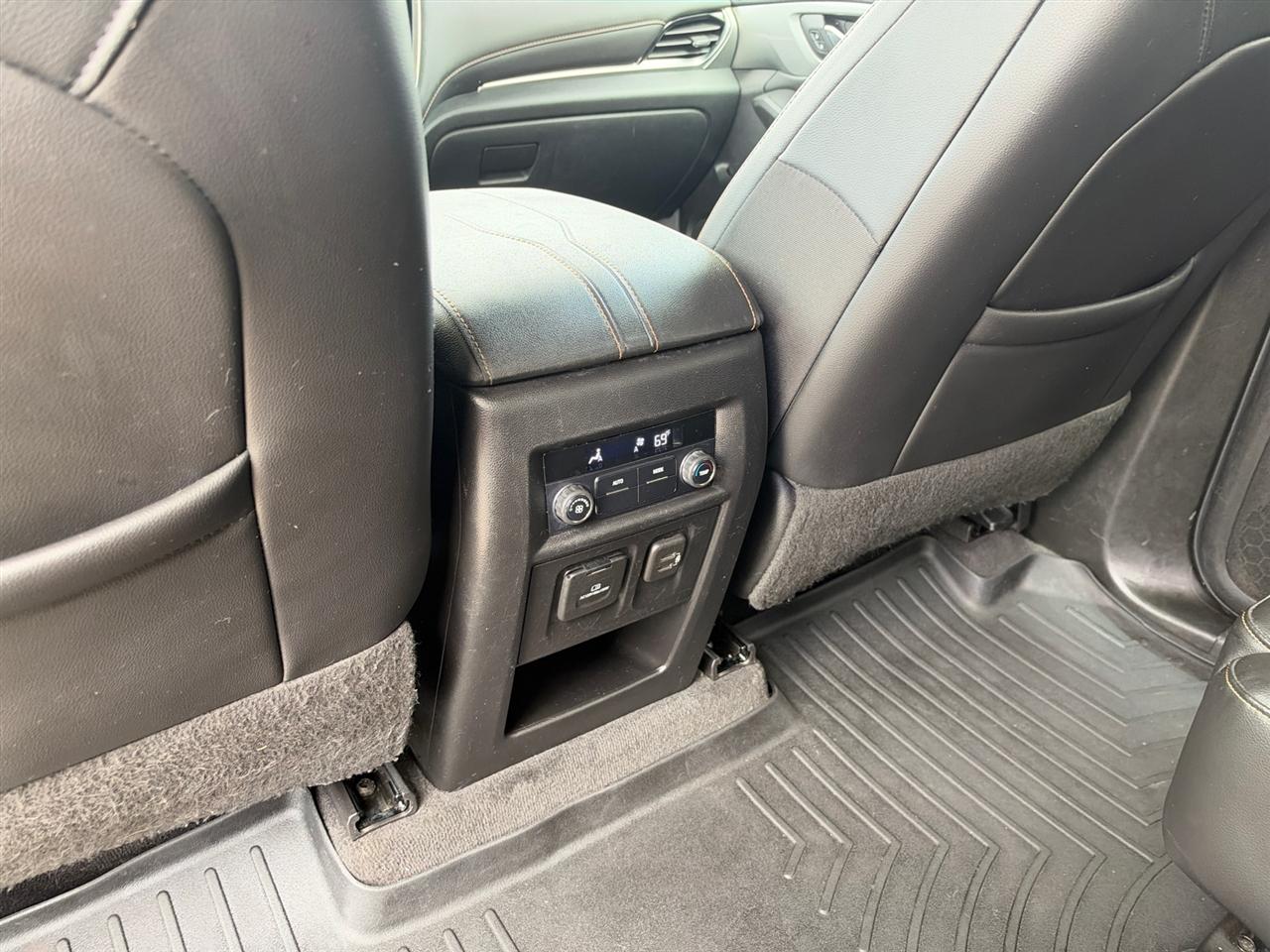 2020 Chevrolet Traverse - $19,000