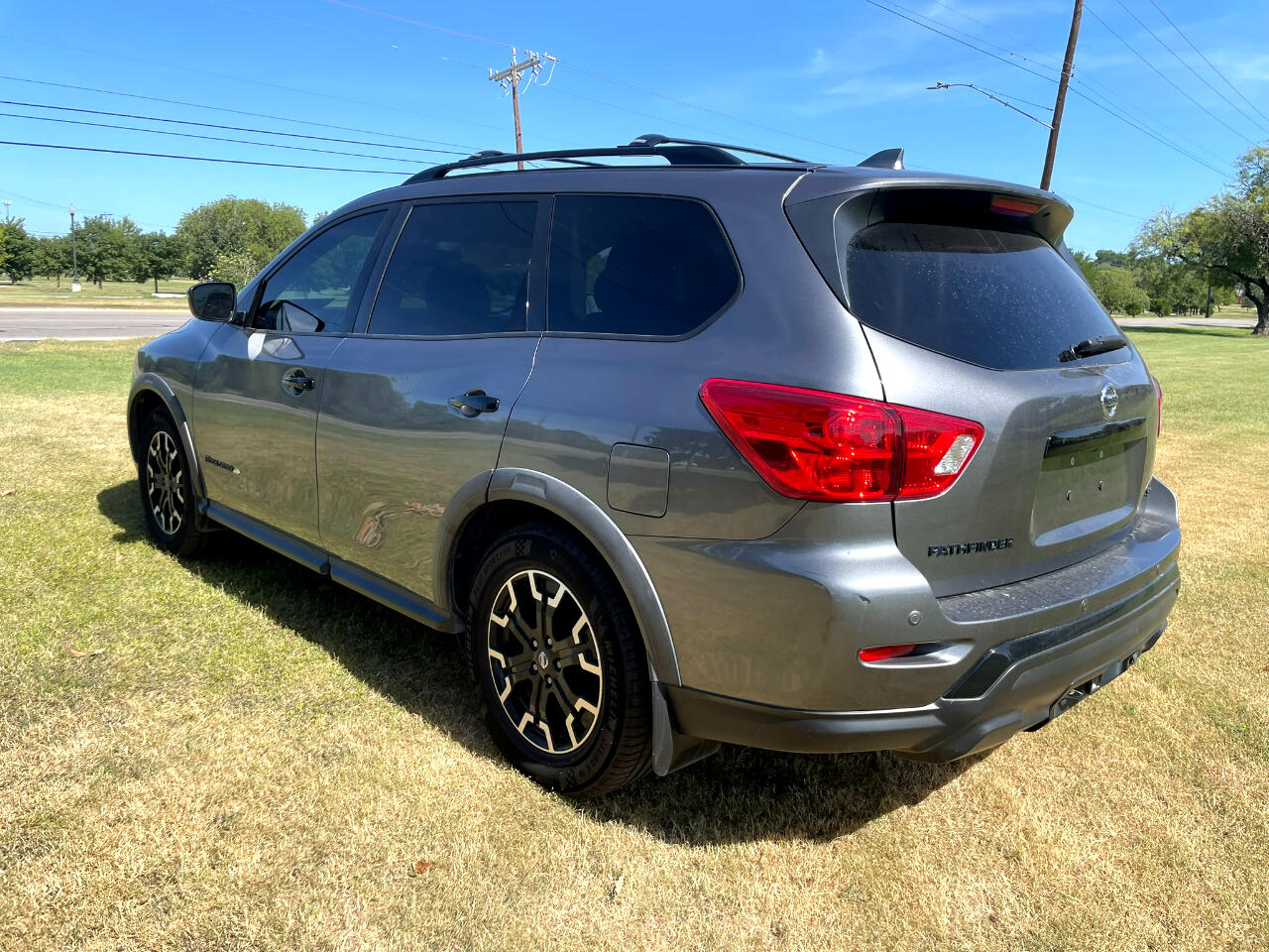 2020 Nissan Pathfinder