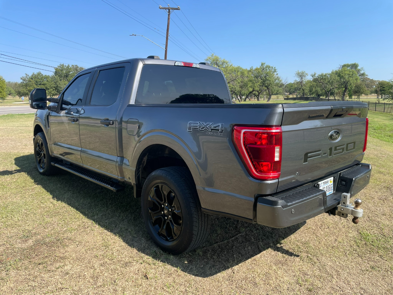 Ford F-150 XL SuperCrew 6.5-ft. Bed 4WD 2022 Ford F-150 XL SuperCrew 6.5-ft. Bed 4WD 2022