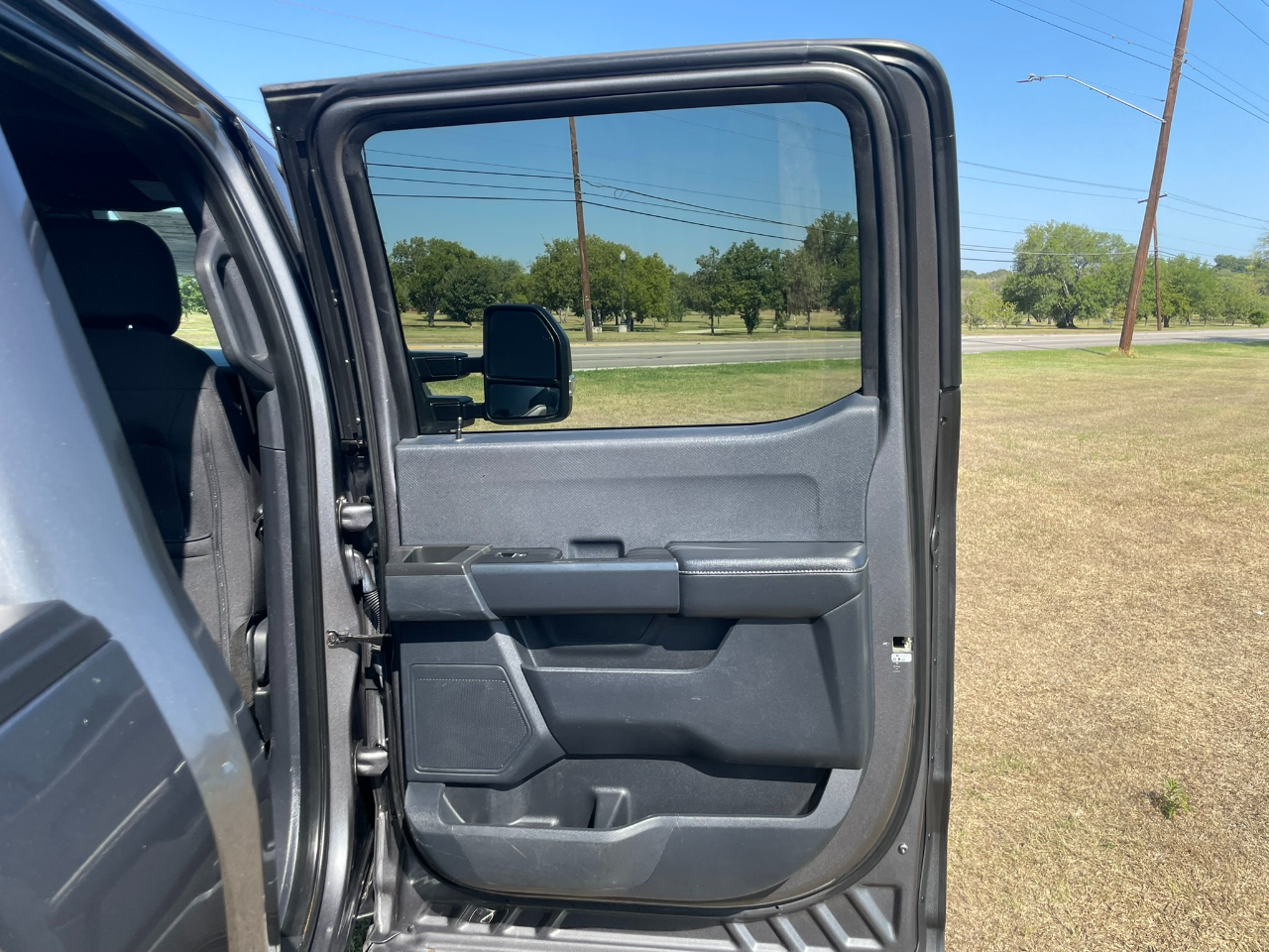 Ford F-150 XL SuperCrew 6.5-ft. Bed 4WD 2022 Ford F-150 XL SuperCrew 6.5-ft. Bed 4WD 2022