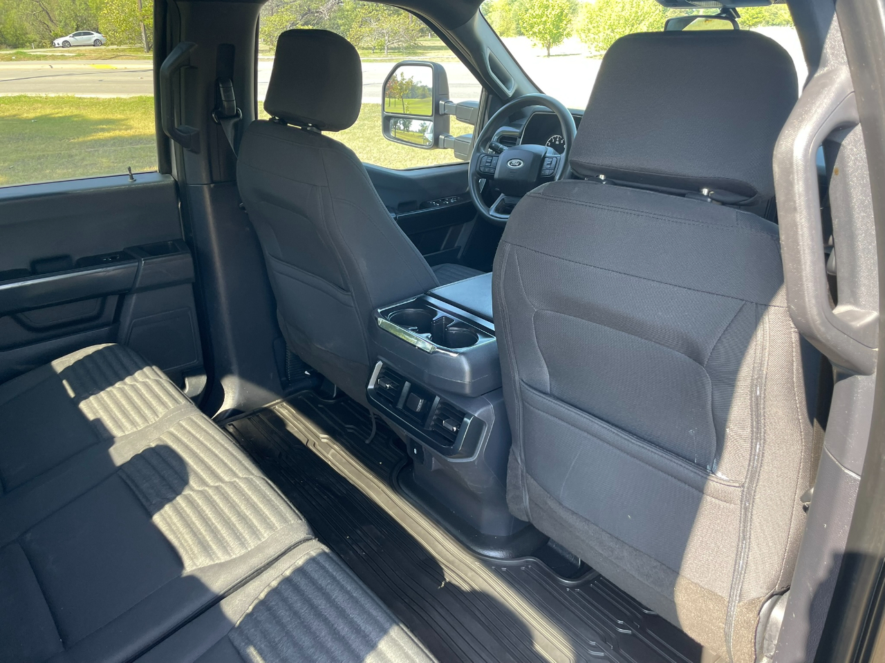 Ford F-150 XL SuperCrew 6.5-ft. Bed 4WD 2022 Ford F-150 XL SuperCrew 6.5-ft. Bed 4WD 2022