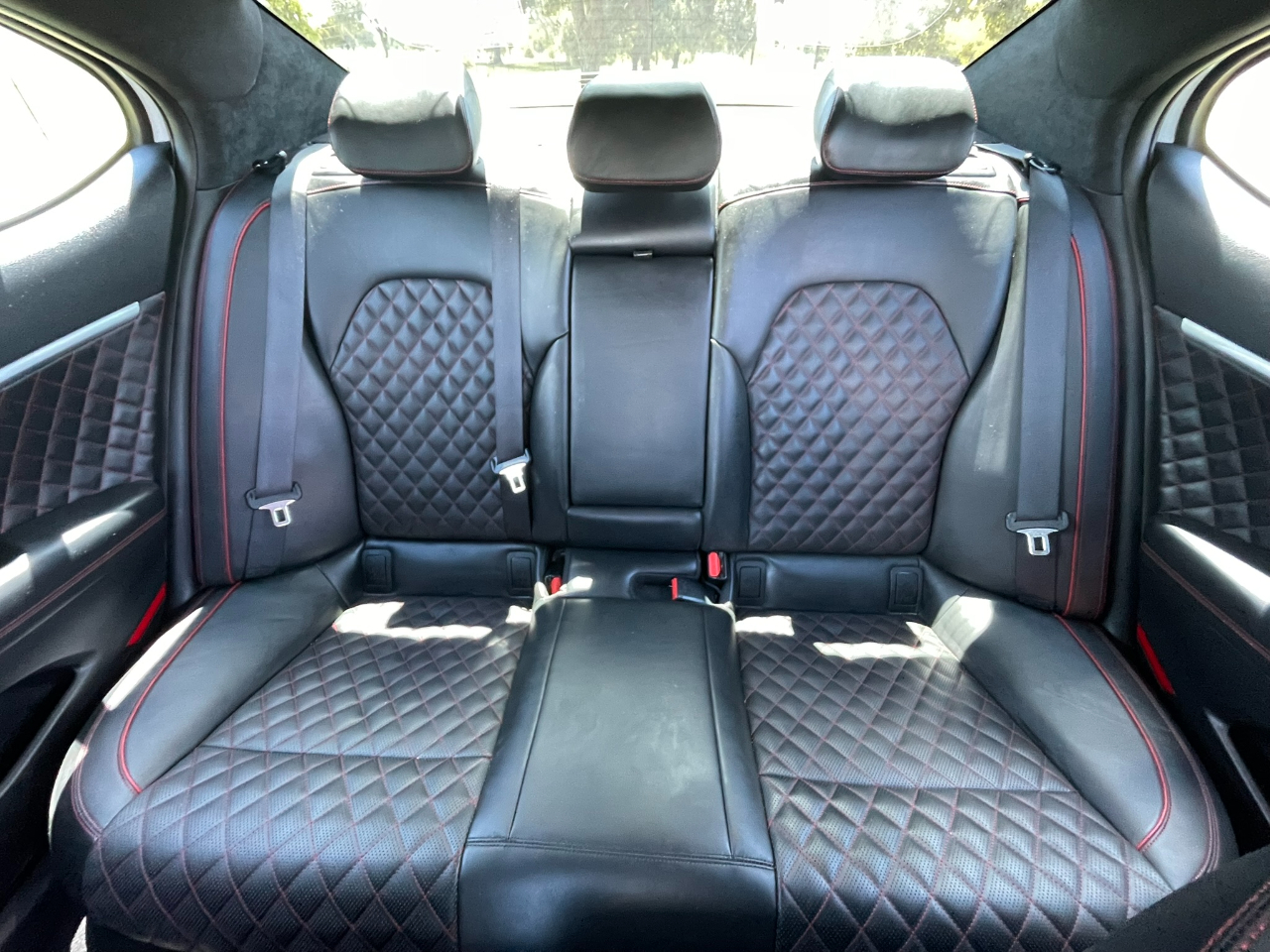 Genesis G70 3.3T Design 2019 Genesis G70 3.3T Design 2019