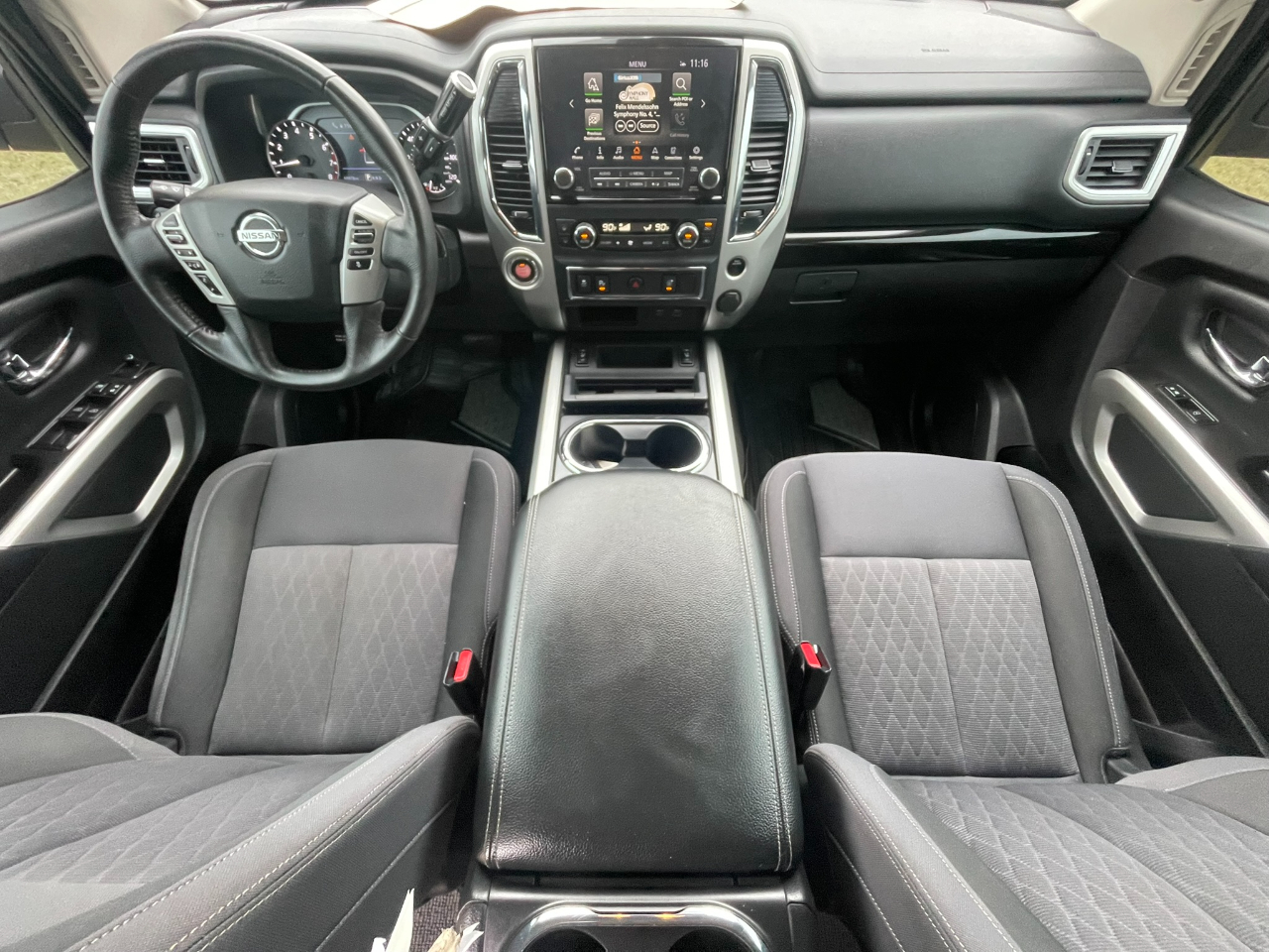 Nissan Titan Platinum Reserve Crew Cab 2WD 2020