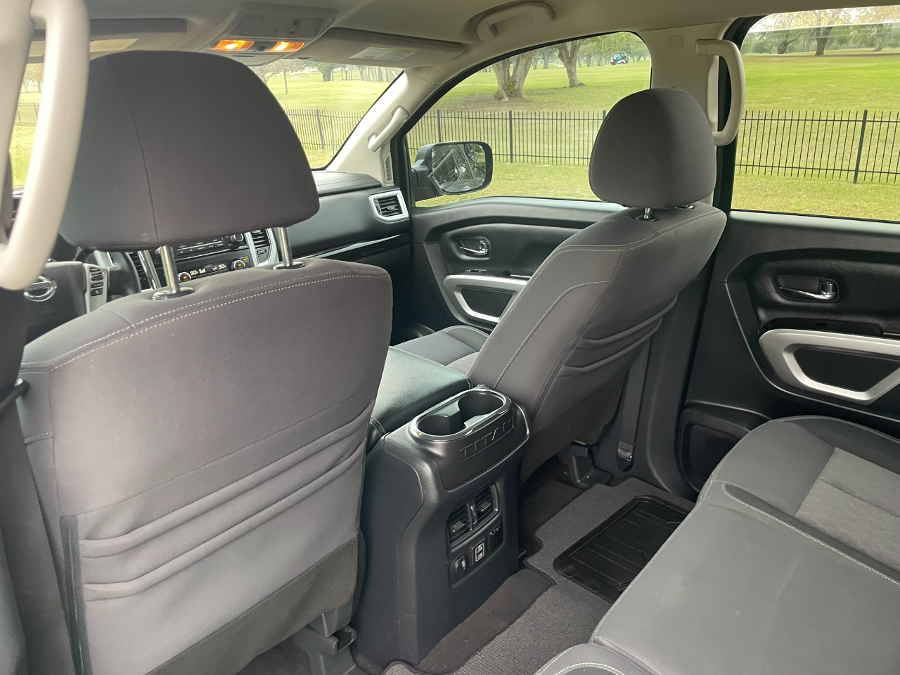 Nissan Titan Platinum Reserve Crew Cab 2WD 2020