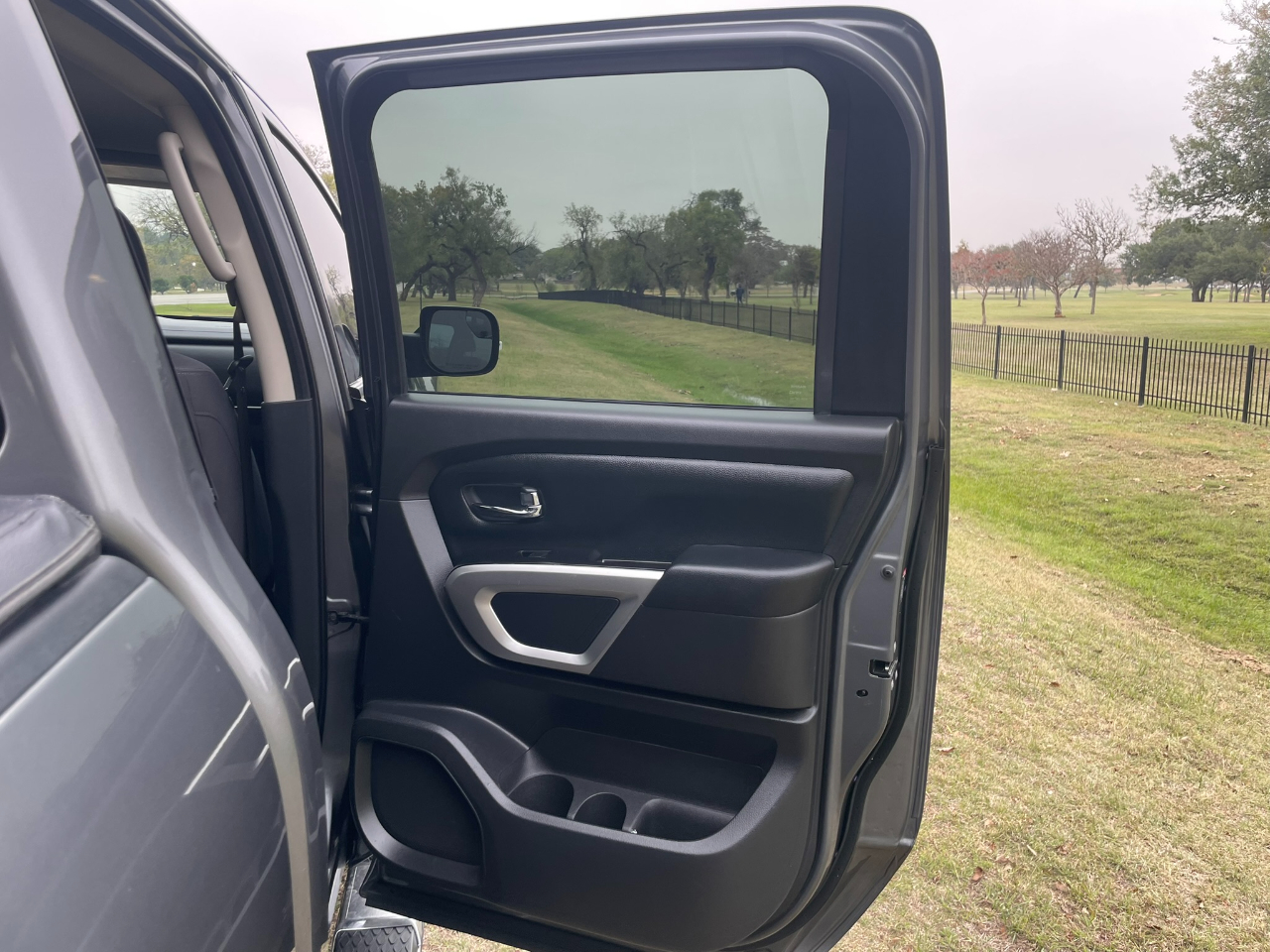 Nissan Titan Platinum Reserve Crew Cab 2WD 2020