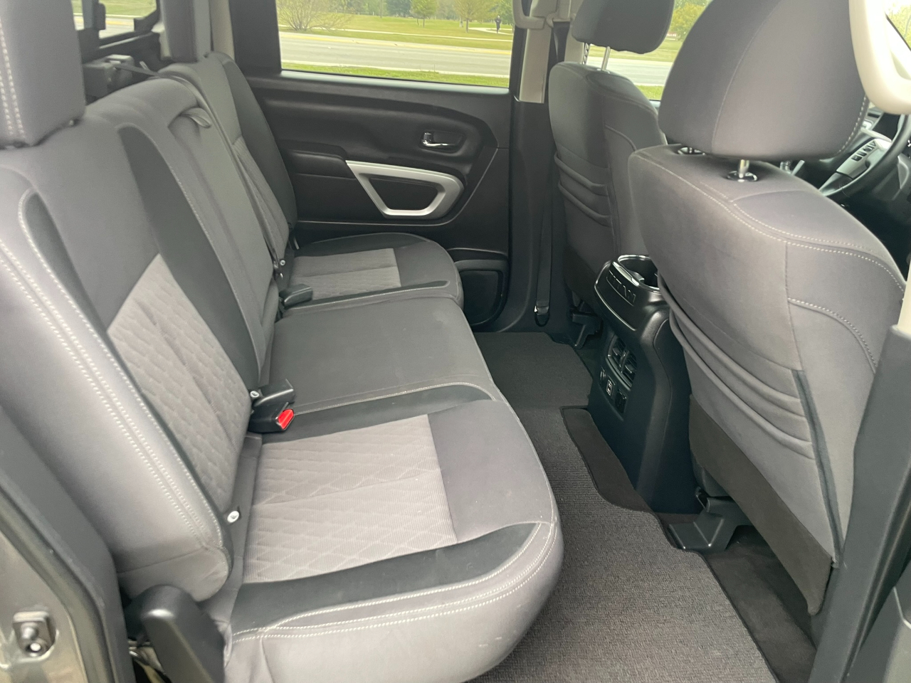 Nissan Titan Platinum Reserve Crew Cab 2WD 2020