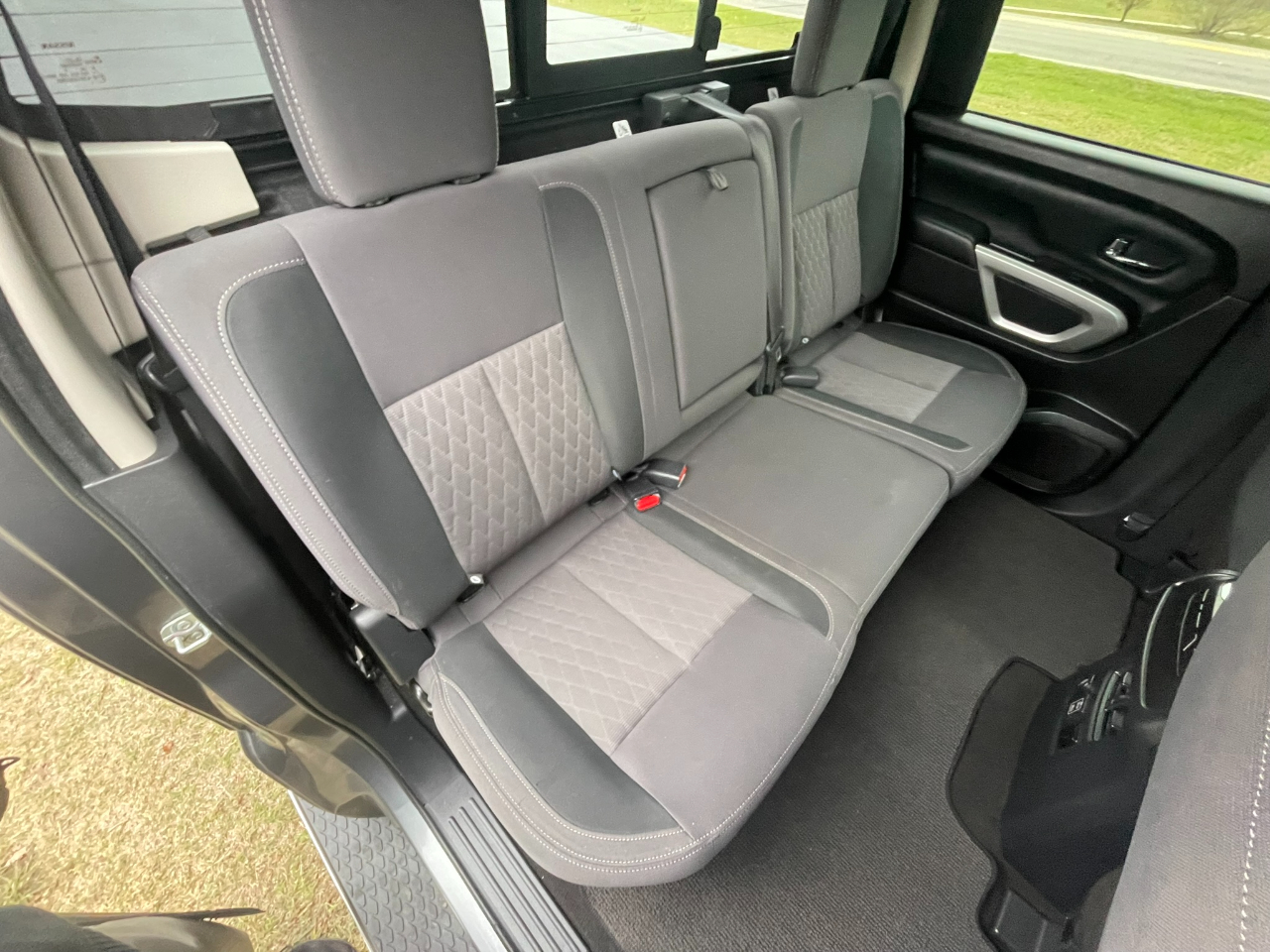 Nissan Titan Platinum Reserve Crew Cab 2WD 2020