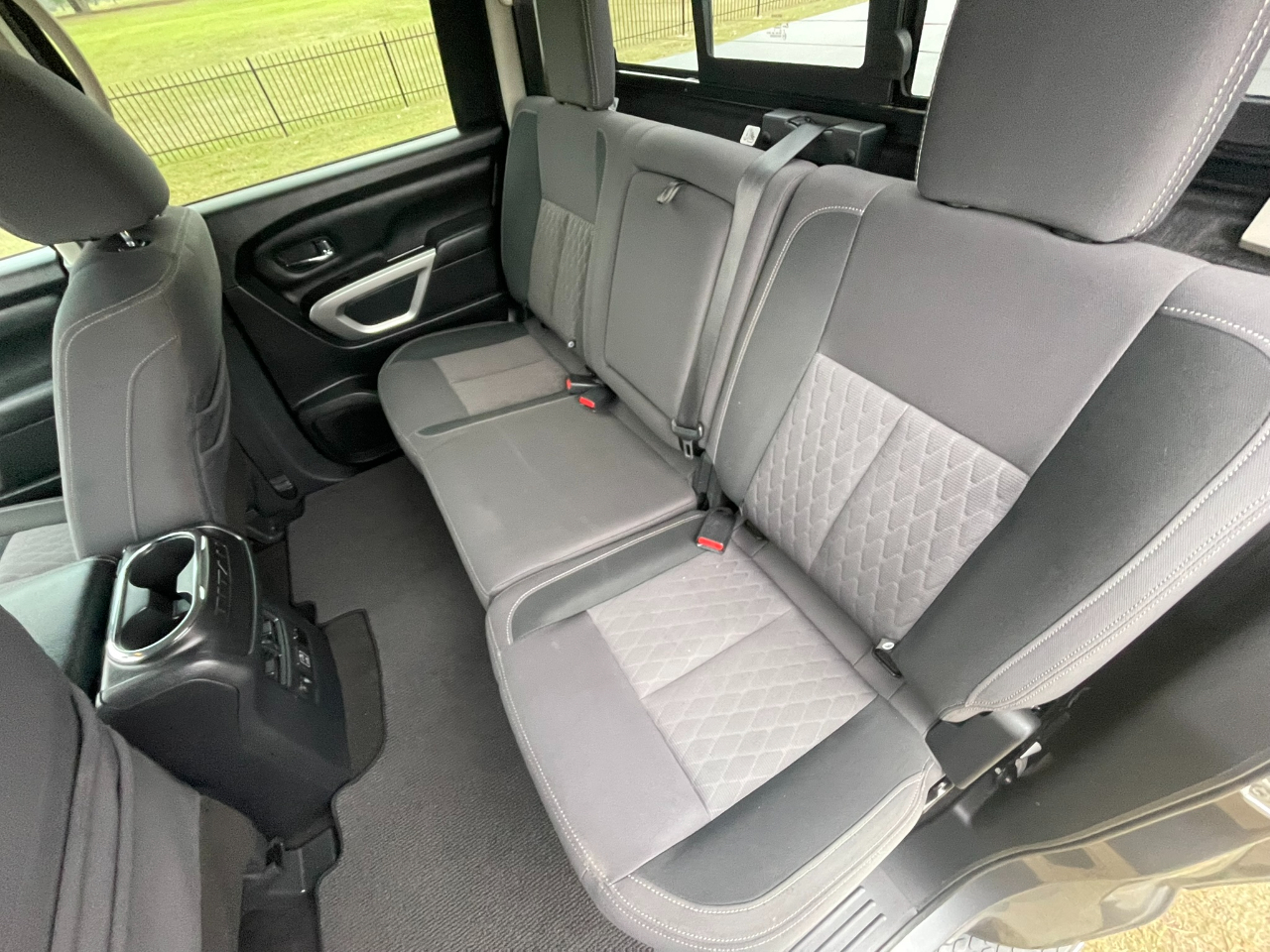 Nissan Titan Platinum Reserve Crew Cab 2WD 2020