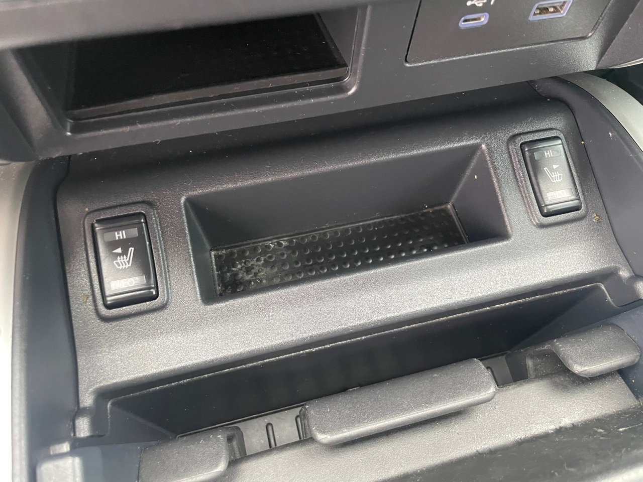 Nissan Titan Platinum Reserve Crew Cab 2WD 2020