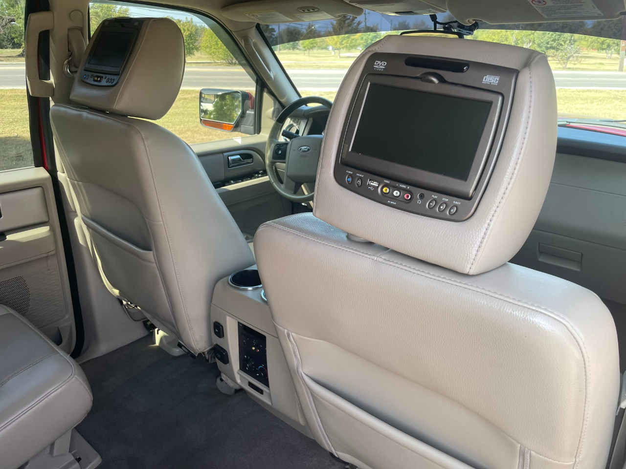 Ford Expedition EL Limited 2WD 2014 Ford Expedition EL Limited 2WD 2014