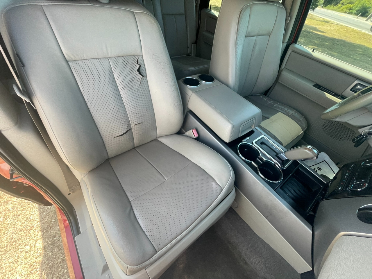 Ford Expedition EL Limited 2WD 2014 Ford Expedition EL Limited 2WD 2014
