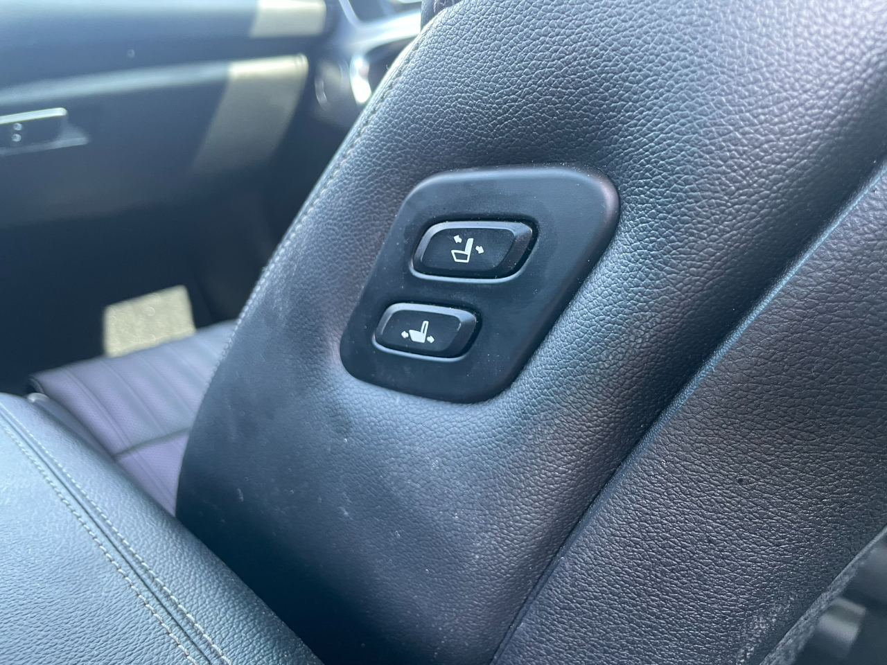 Genesis G70 2.0T Advanced AWD 2019 Genesis G70 2.0T Advanced AWD 2019