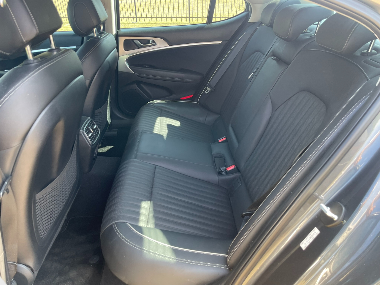 Genesis G70 2.0T Advanced AWD 2019 Genesis G70 2.0T Advanced AWD 2019