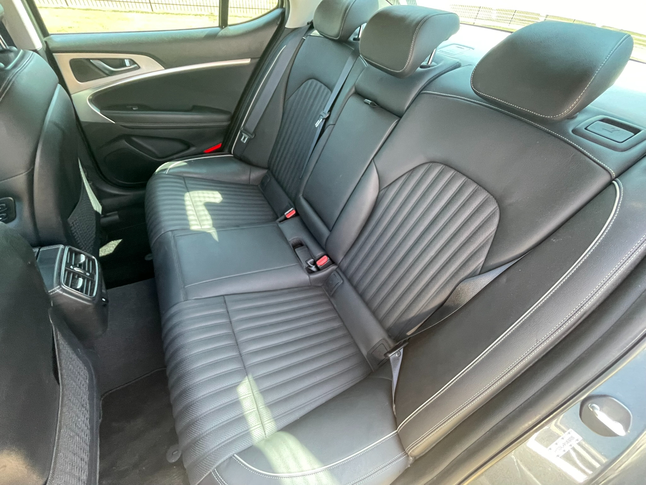 Genesis G70 2.0T Advanced AWD 2019 Genesis G70 2.0T Advanced AWD 2019