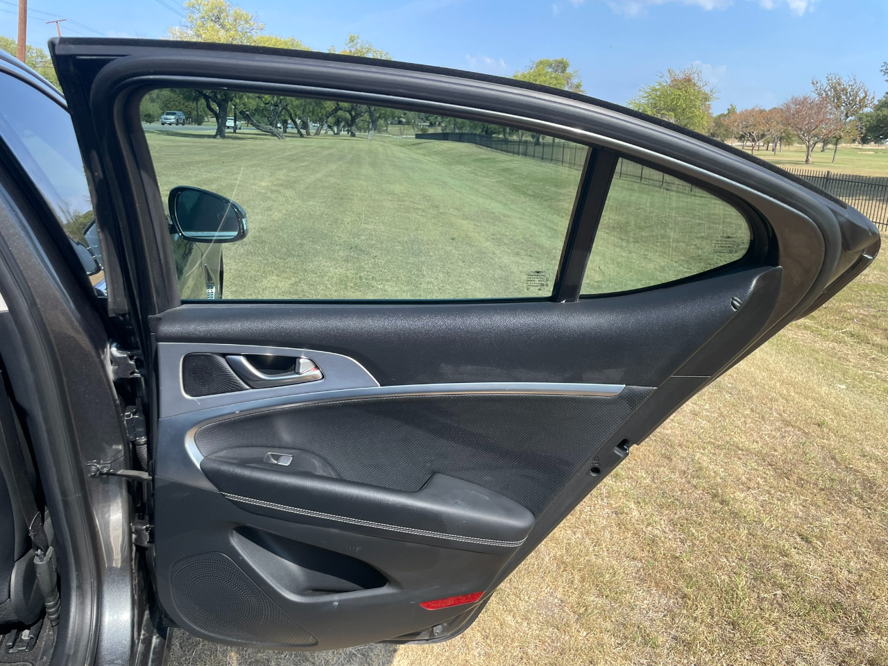 Genesis G70 2.0T Advanced AWD 2019 Genesis G70 2.0T Advanced AWD 2019