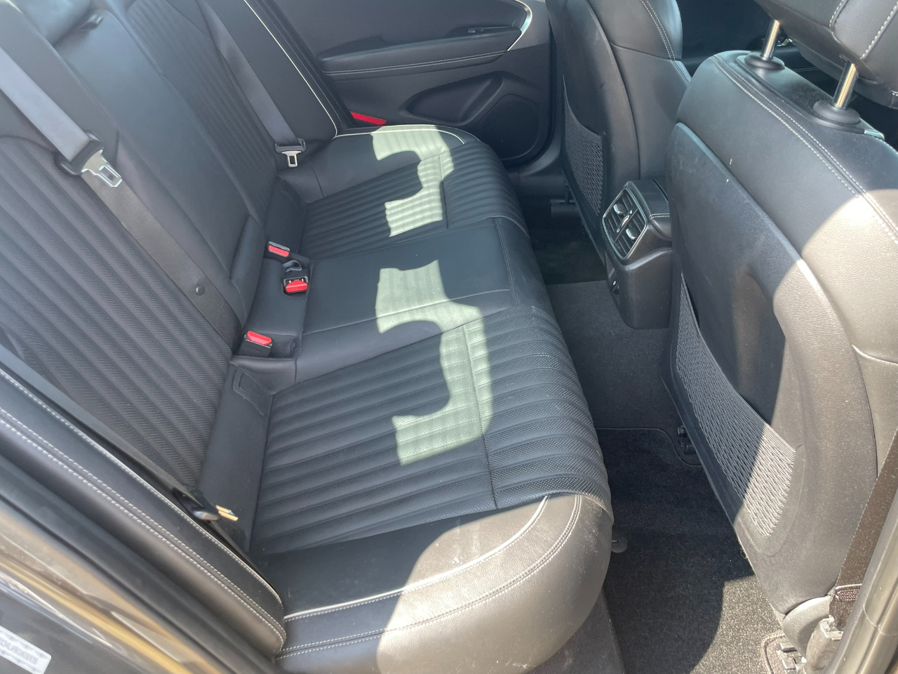 Genesis G70 2.0T Advanced AWD 2019 Genesis G70 2.0T Advanced AWD 2019