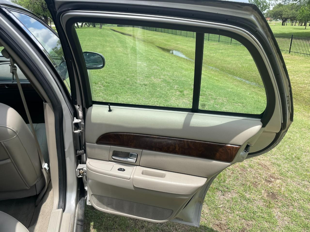 Mercury Grand Marquis LS 2008