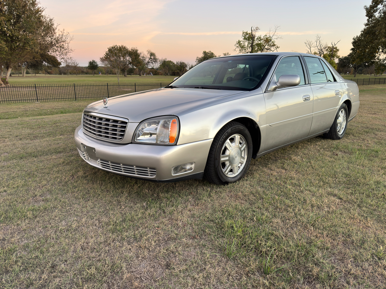 2004 Cadillac DeVille Sedan
