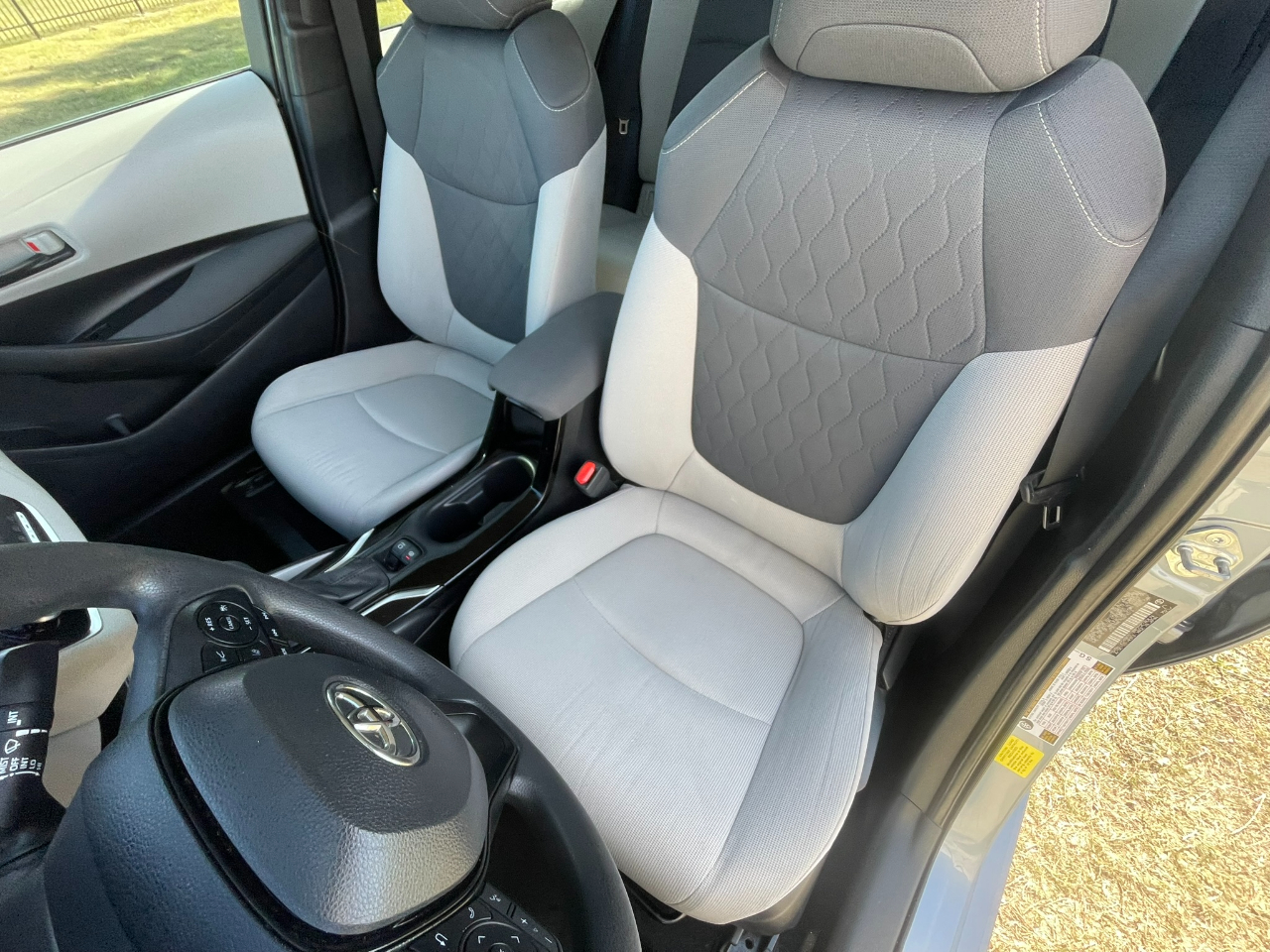 Toyota Corolla LE 2022