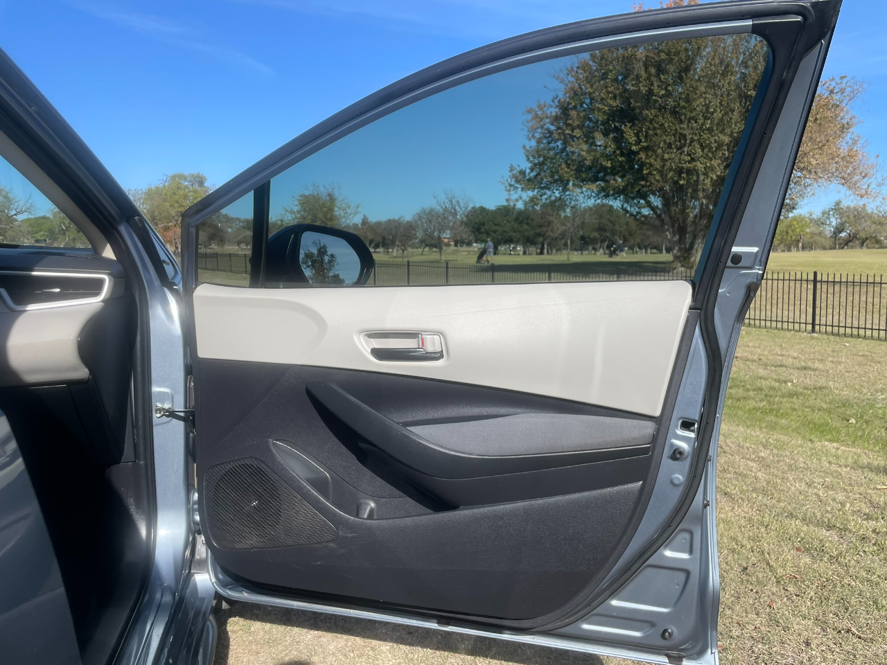 Toyota Corolla LE 2022