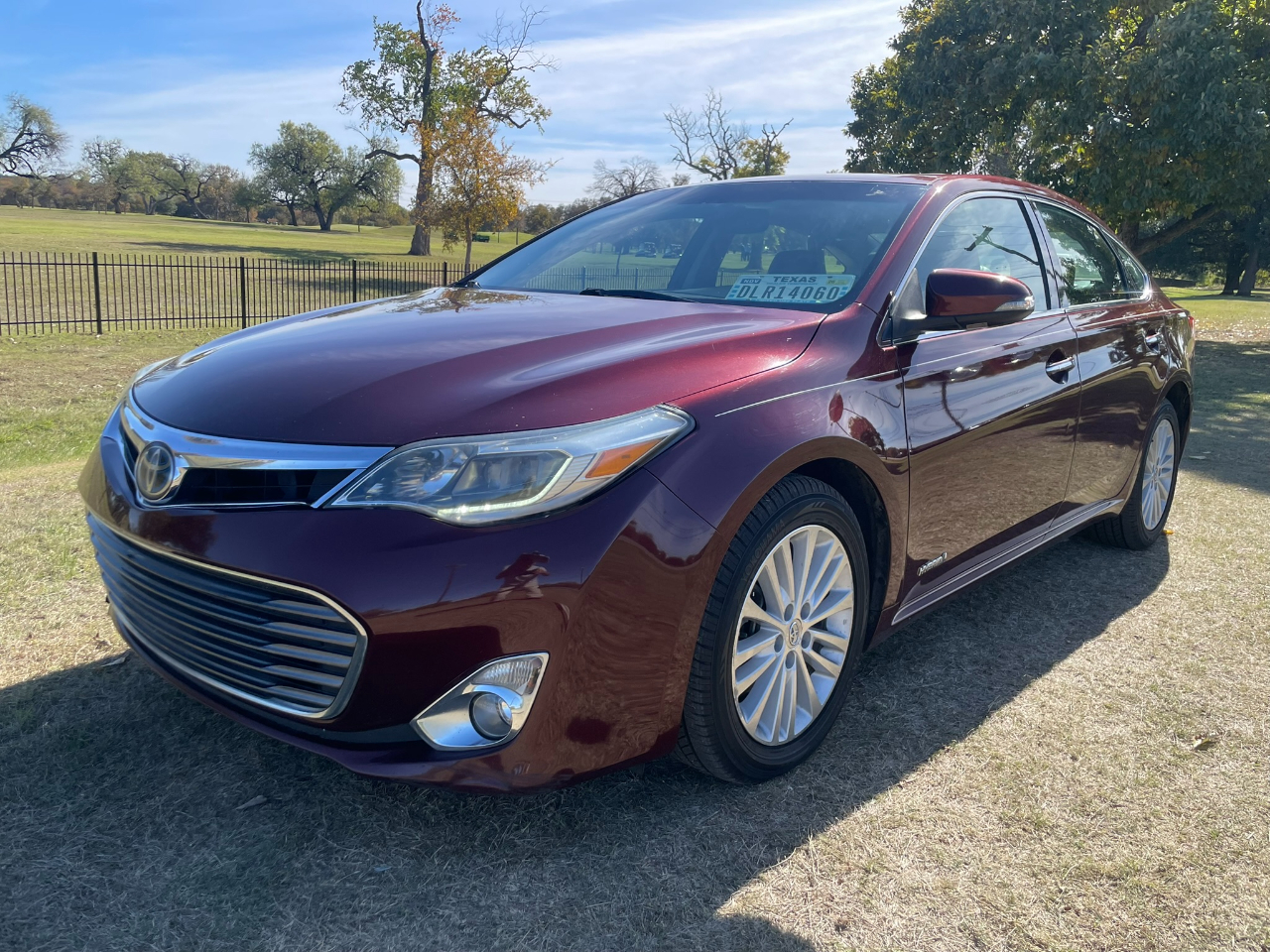 Toyota Avalon Hybrid XLE Premium 2013