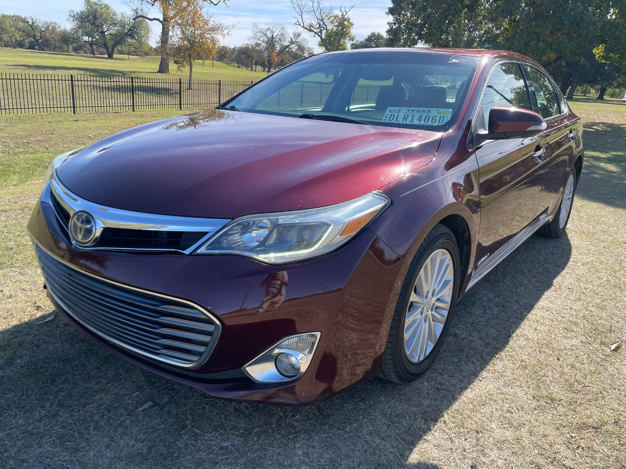 Toyota Avalon Hybrid XLE Premium 2013