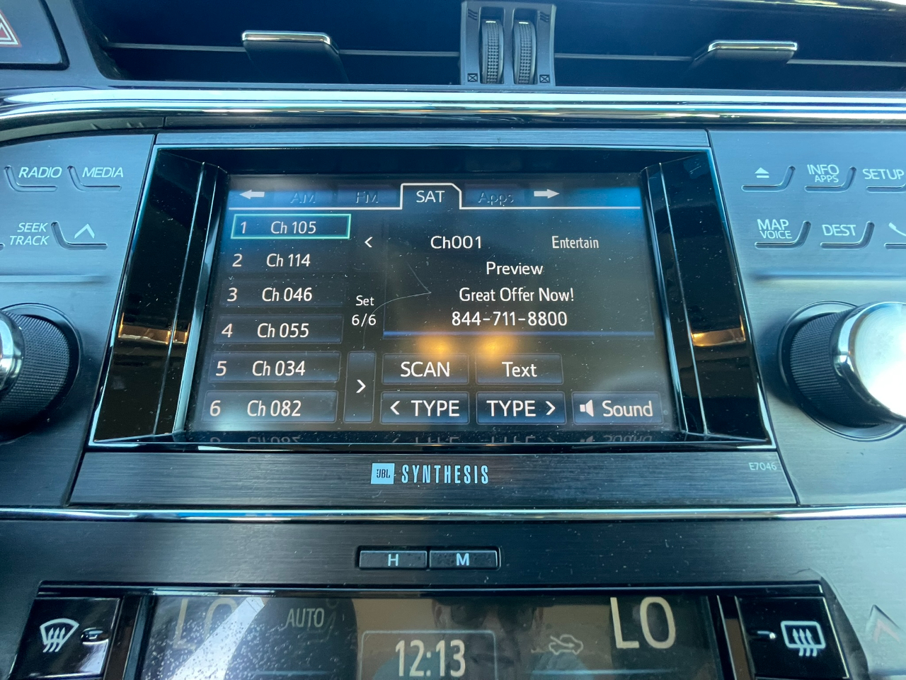 Toyota Avalon Hybrid XLE Premium 2013