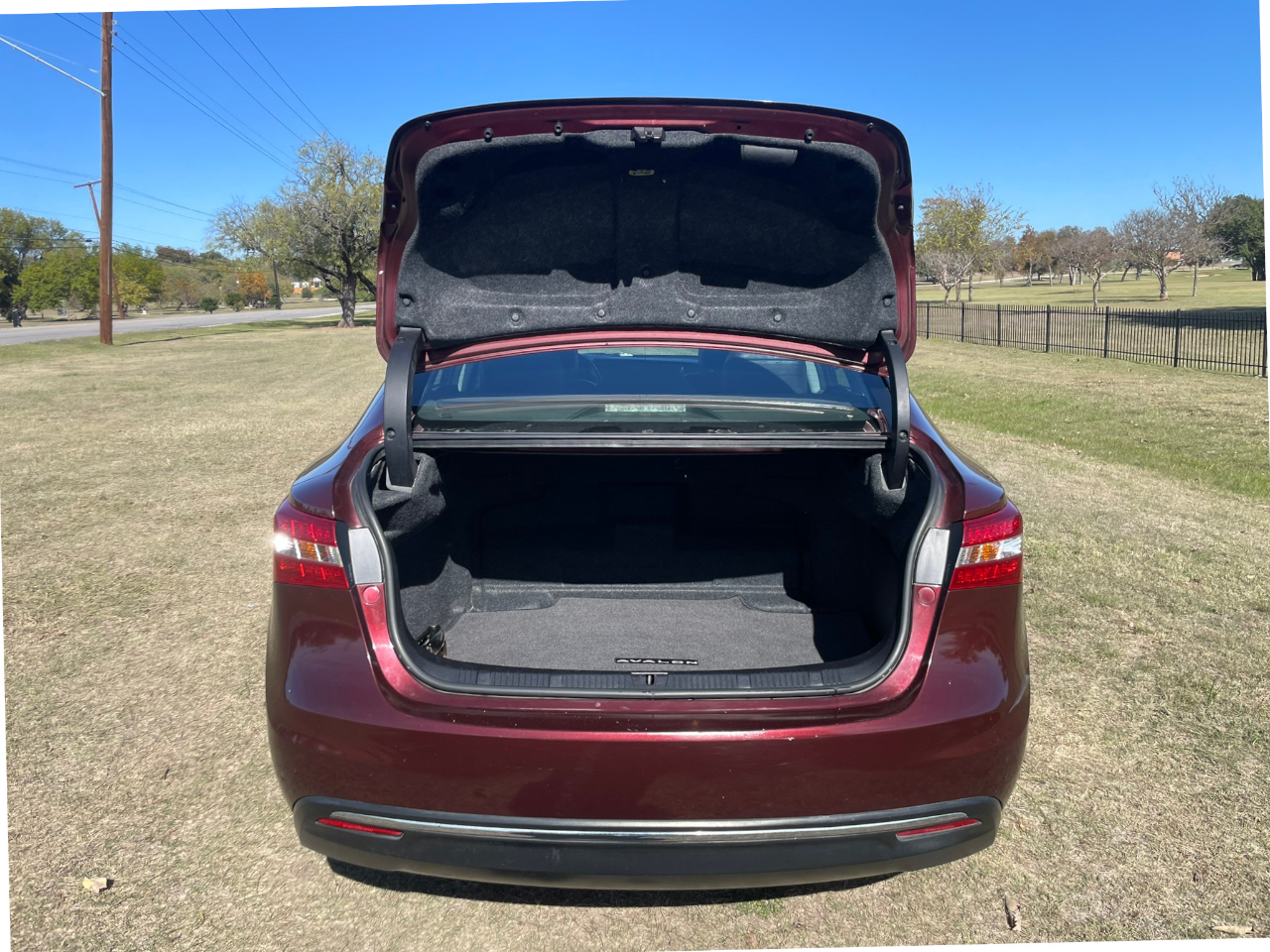 Toyota Avalon Hybrid XLE Premium 2013