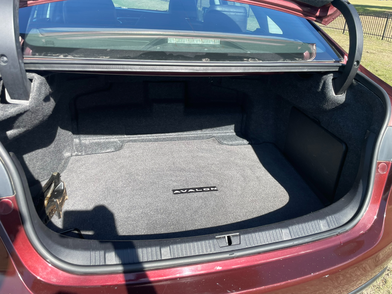 Toyota Avalon Hybrid XLE Premium 2013