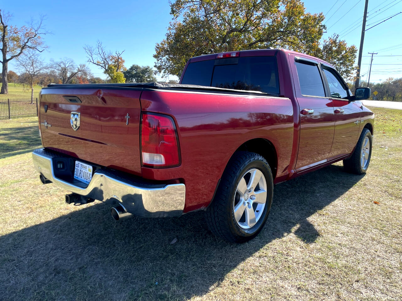 RAM 1500 SLT Crew Cab 2WD 2012