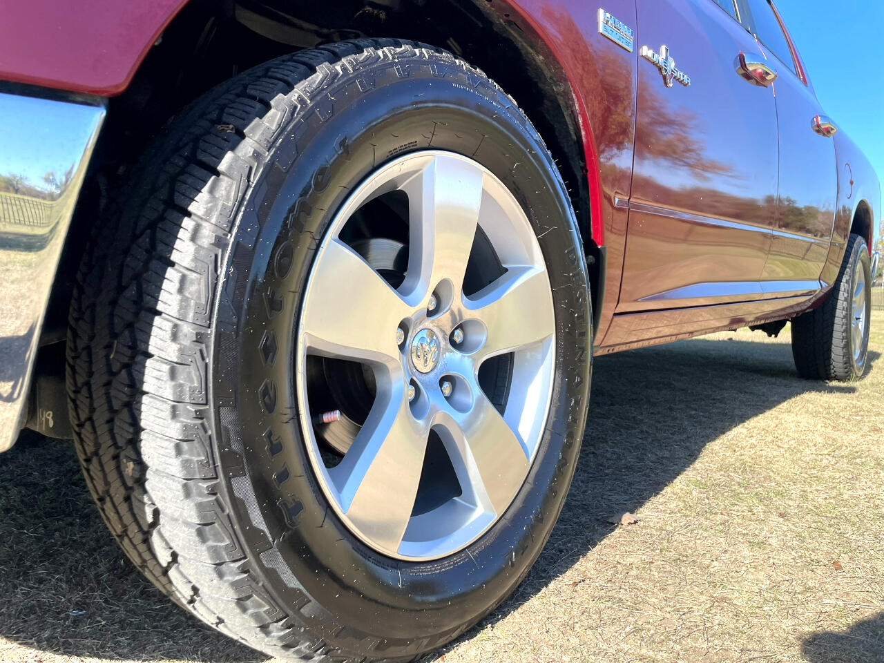 RAM 1500 SLT Crew Cab 2WD 2012