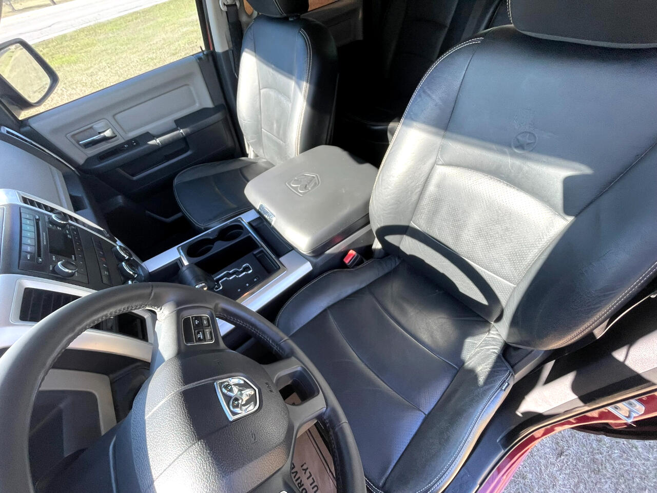 RAM 1500 SLT Crew Cab 2WD 2012