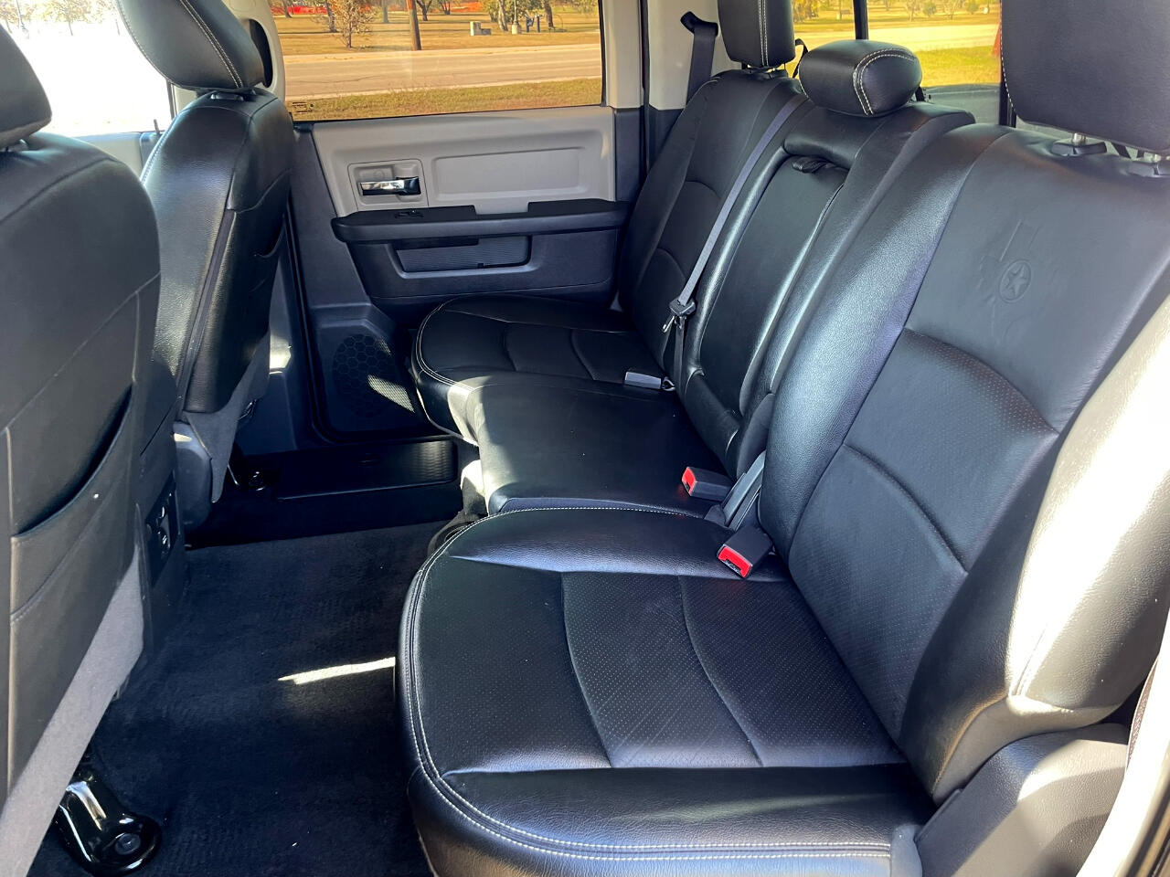 RAM 1500 SLT Crew Cab 2WD 2012