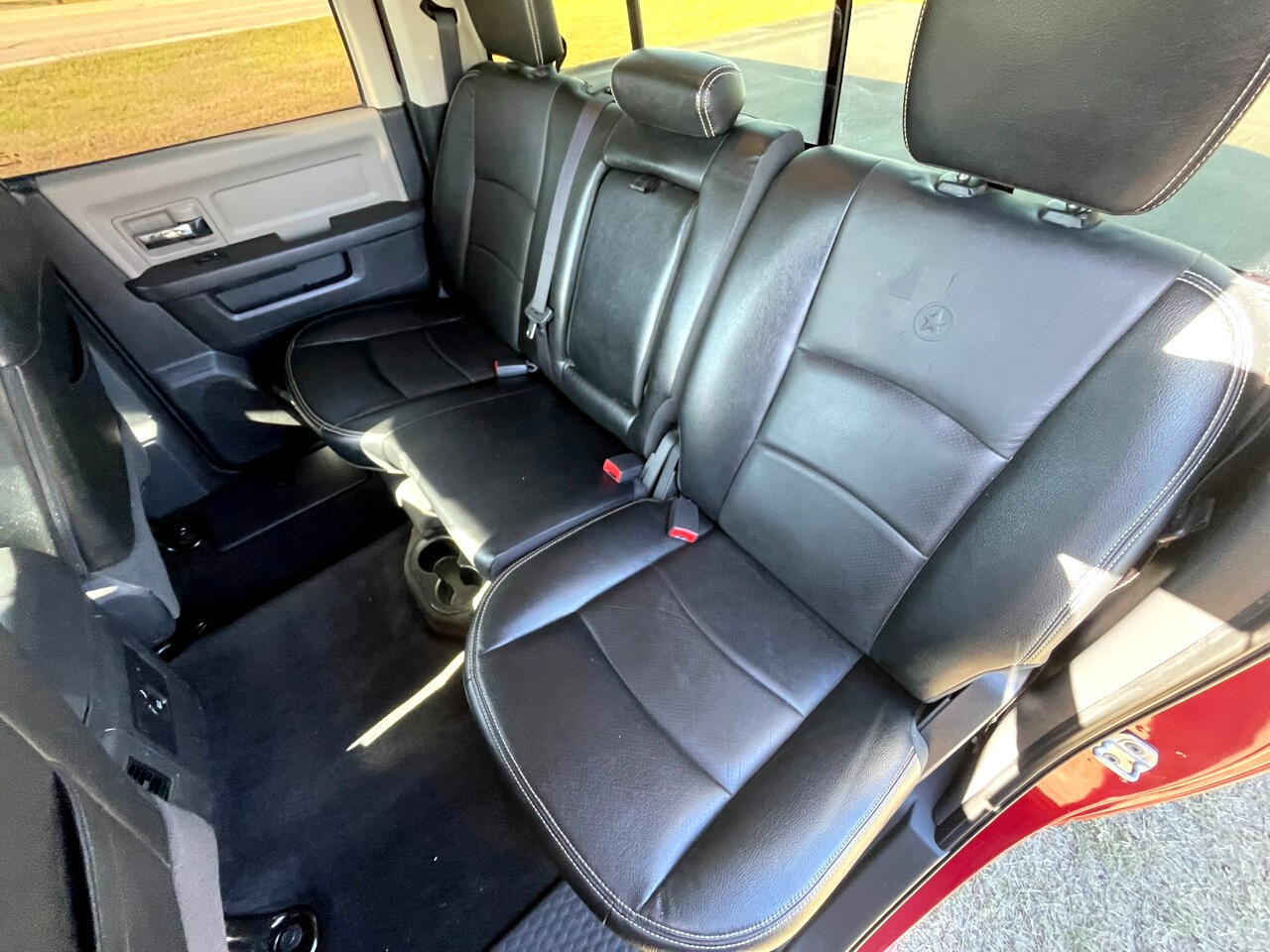 RAM 1500 SLT Crew Cab 2WD 2012