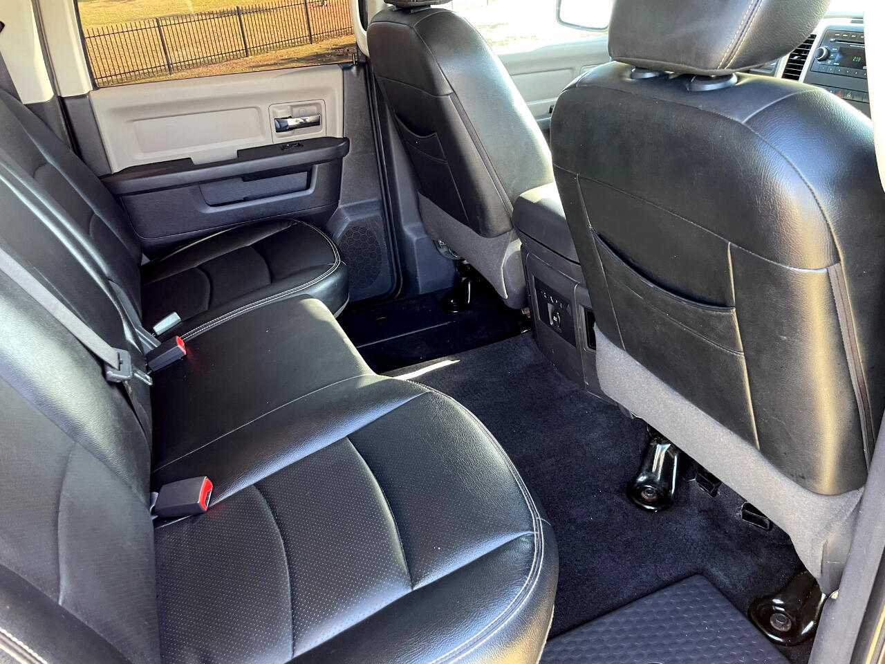 RAM 1500 SLT Crew Cab 2WD 2012