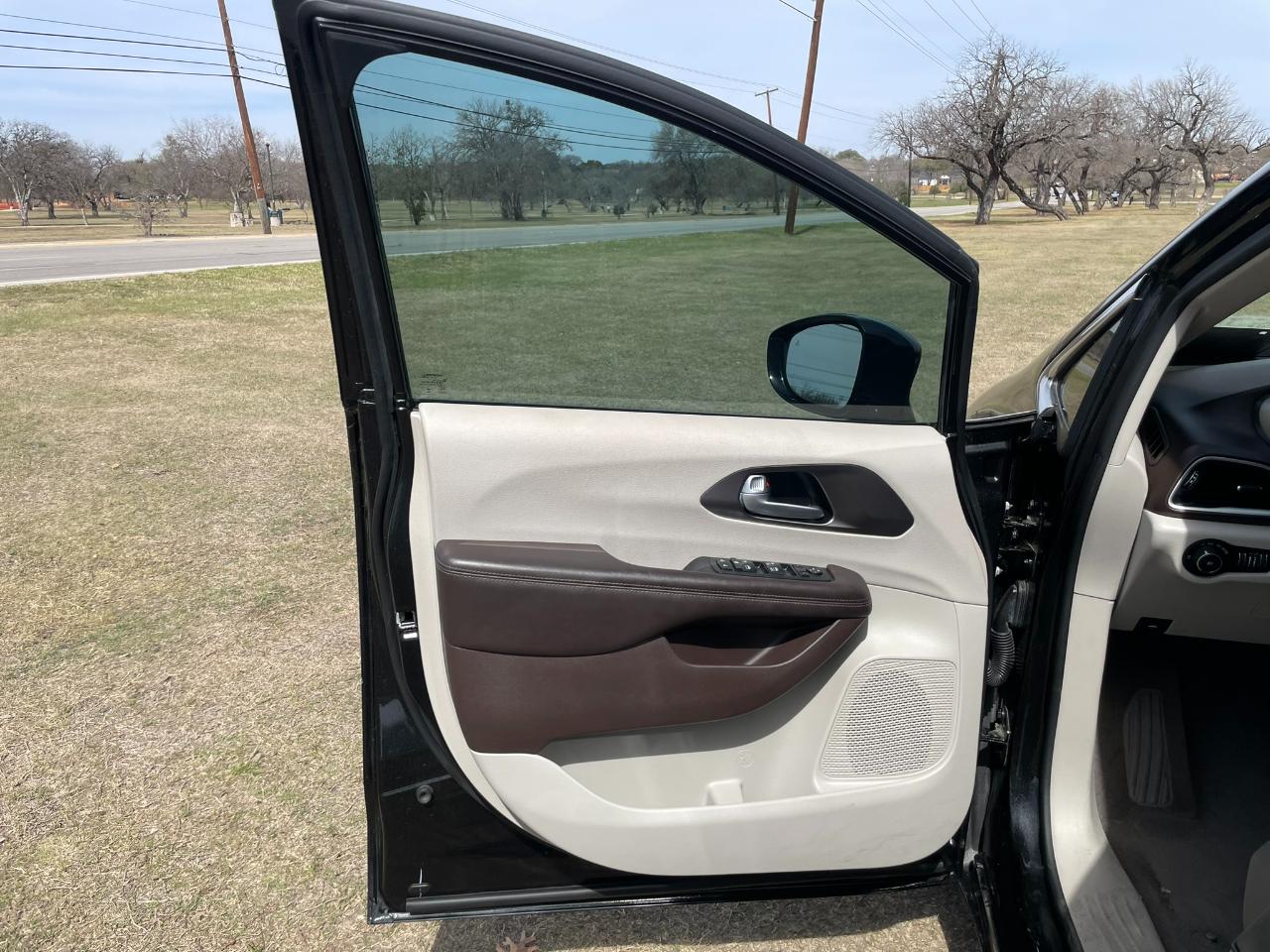 Chrysler Pacifica Touring-L 2017