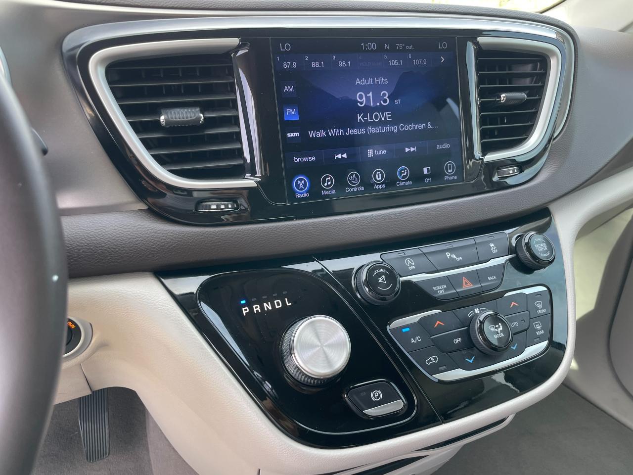 Chrysler Pacifica Touring-L 2017