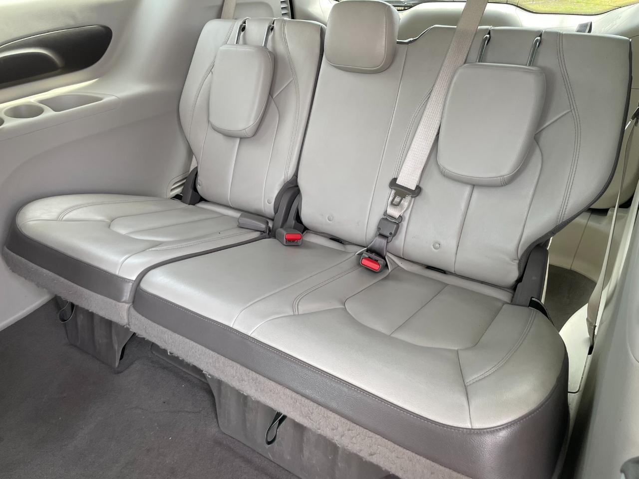 Chrysler Pacifica Touring-L 2017