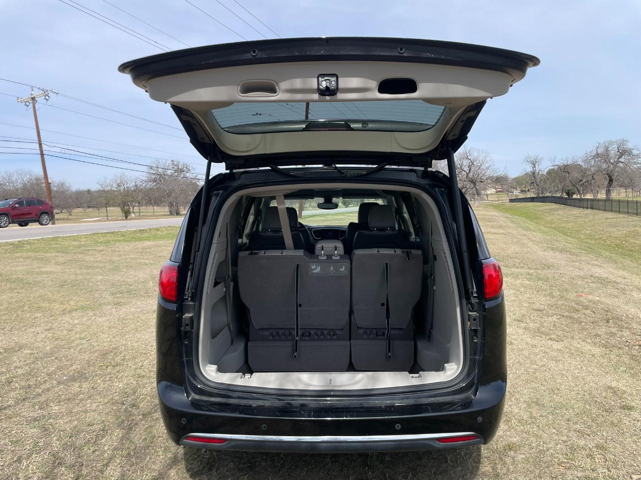 Chrysler Pacifica Touring-L 2017