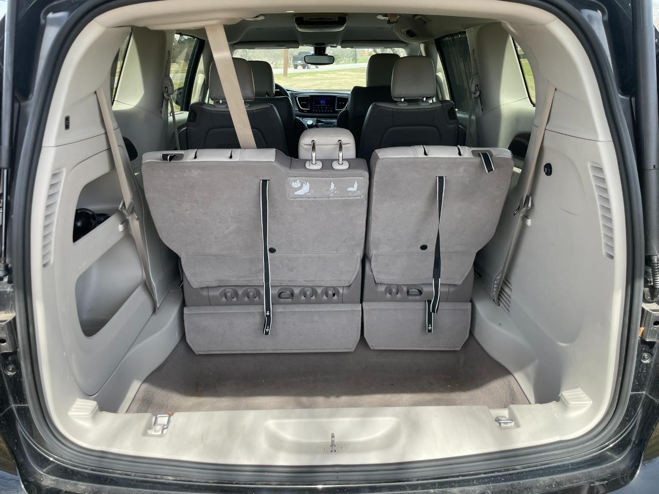 Chrysler Pacifica Touring-L 2017