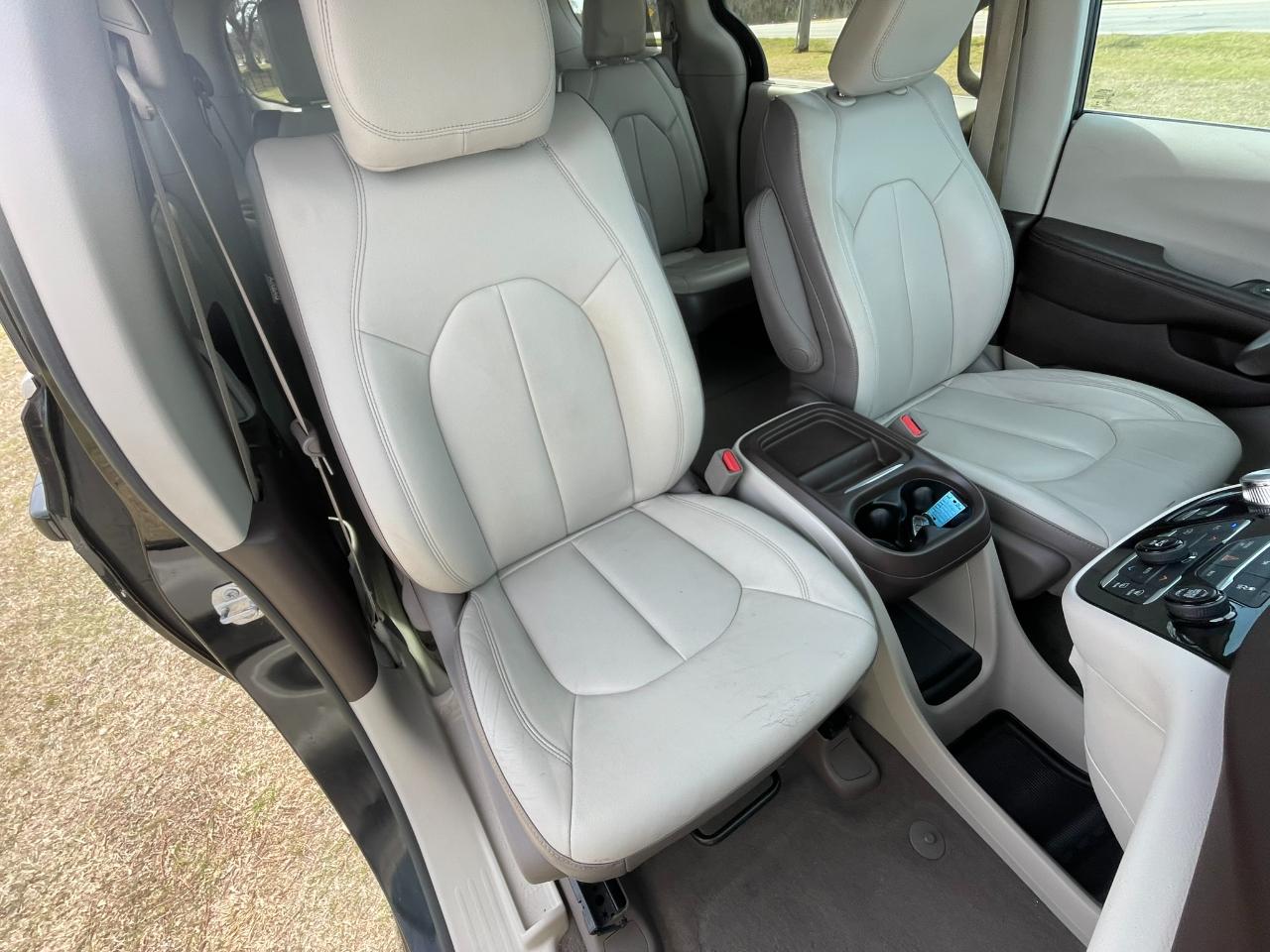 Chrysler Pacifica Touring-L 2017