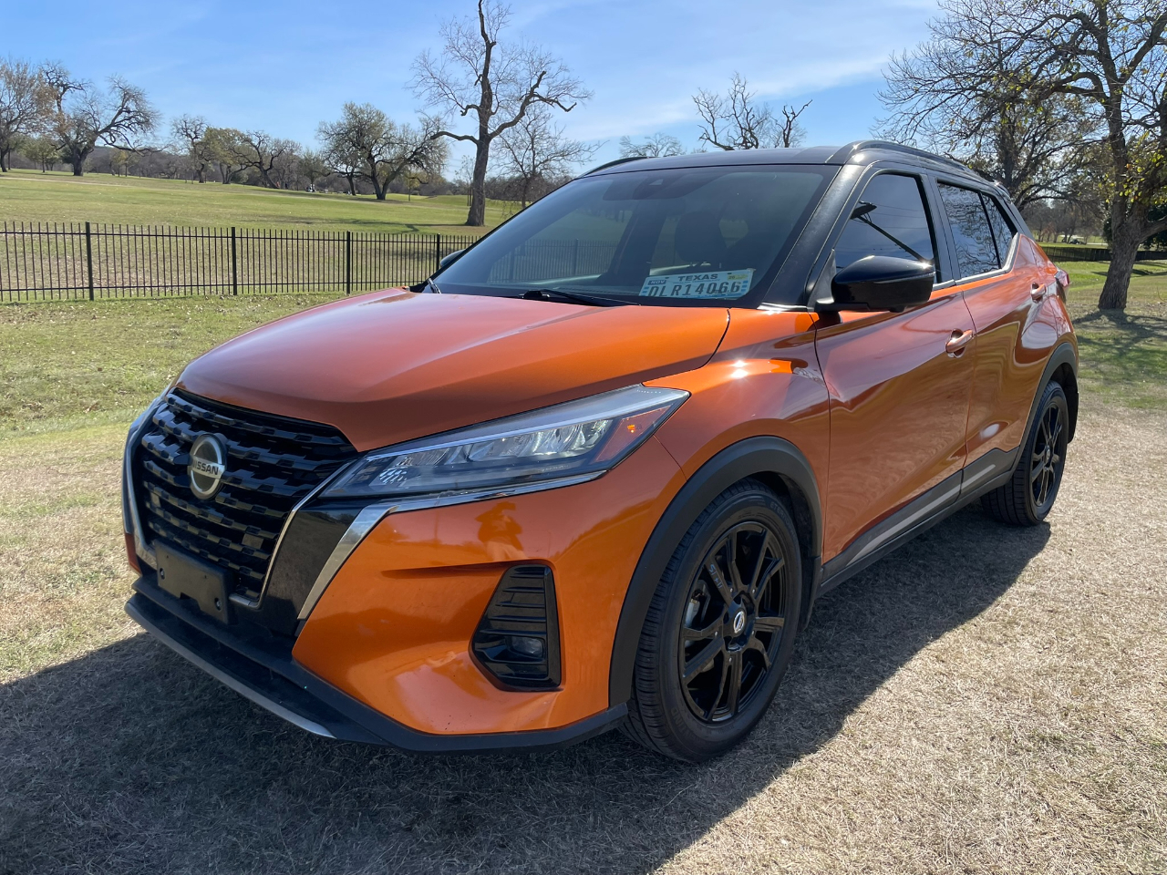 2021 Nissan Kicks SR