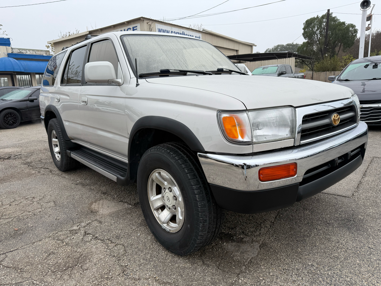 Toyota 4Runner SR5 2WD 1997