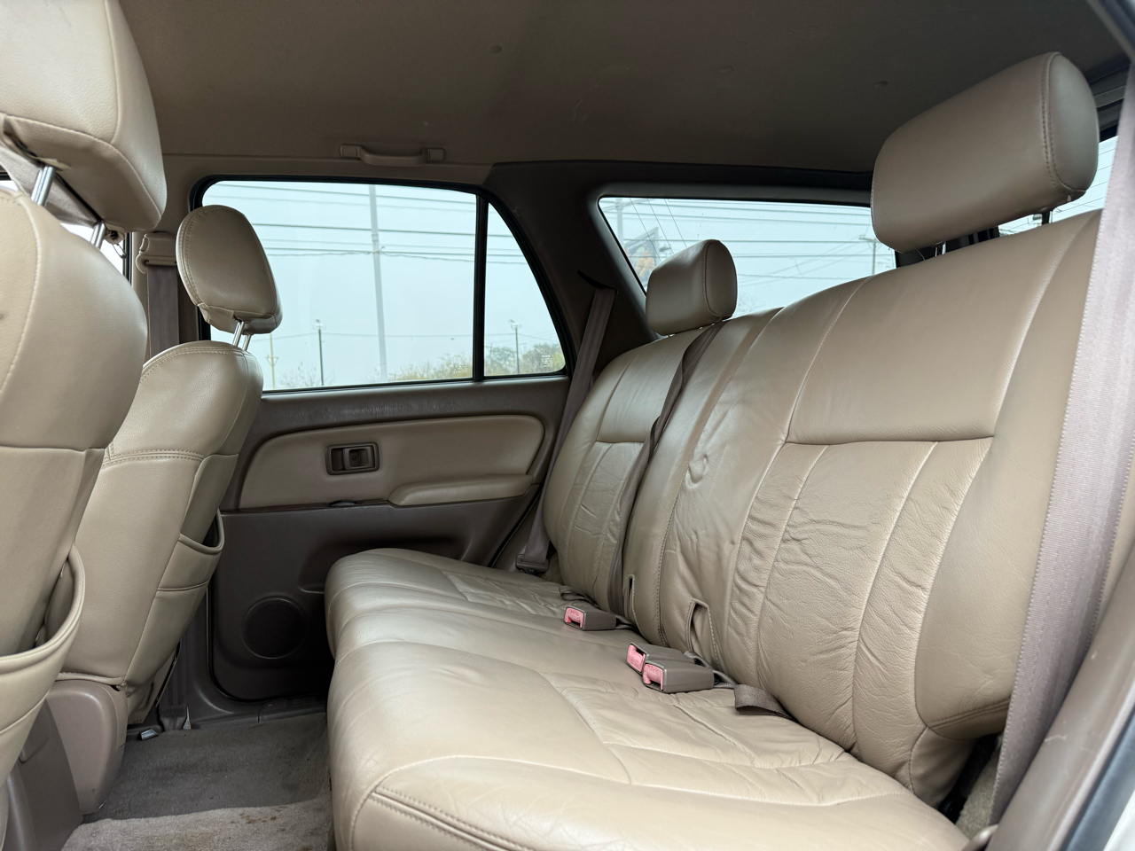 Toyota 4Runner SR5 2WD 1997