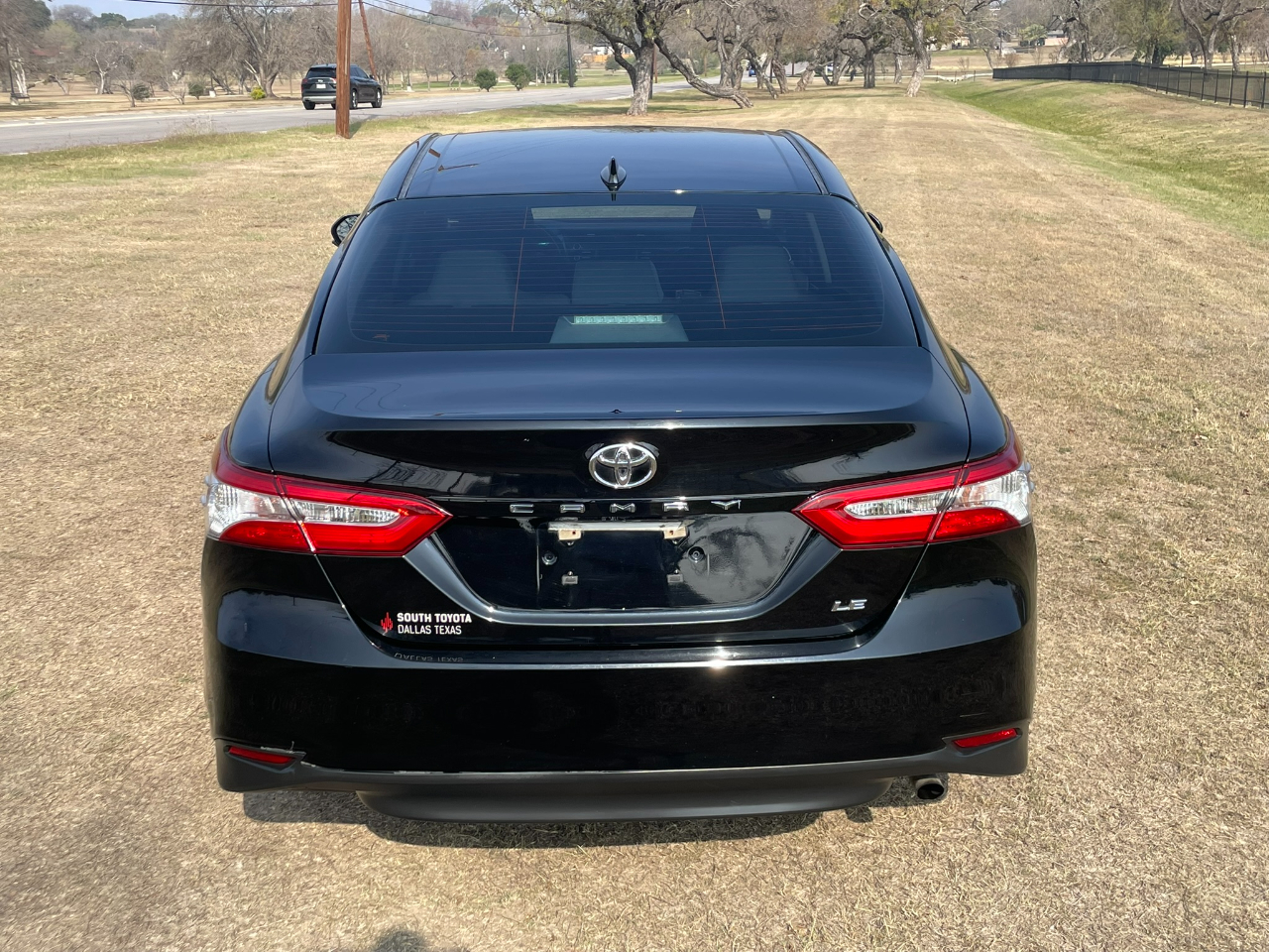Toyota Camry LE 2020