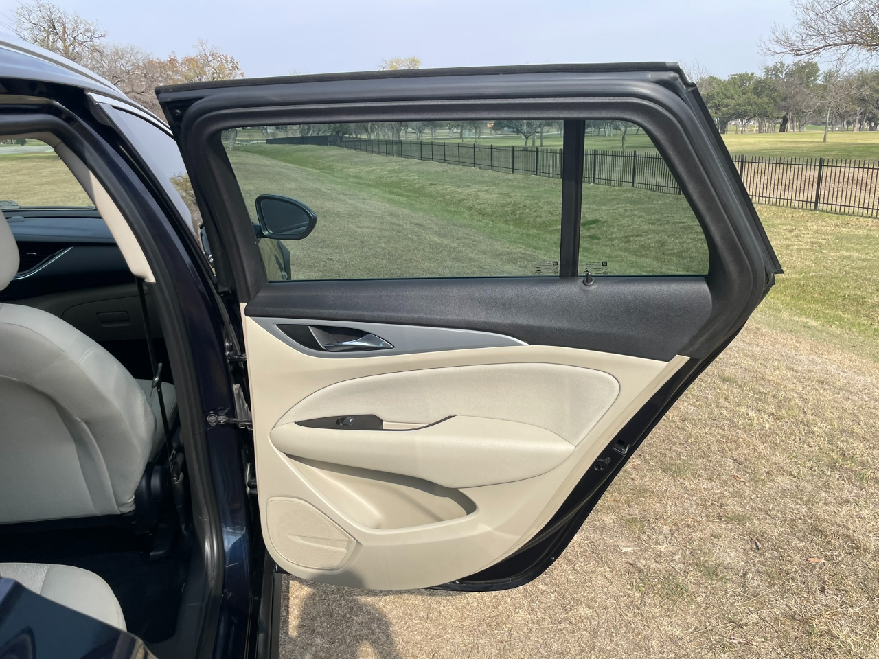 Buick Regal TourX Preferred 2019