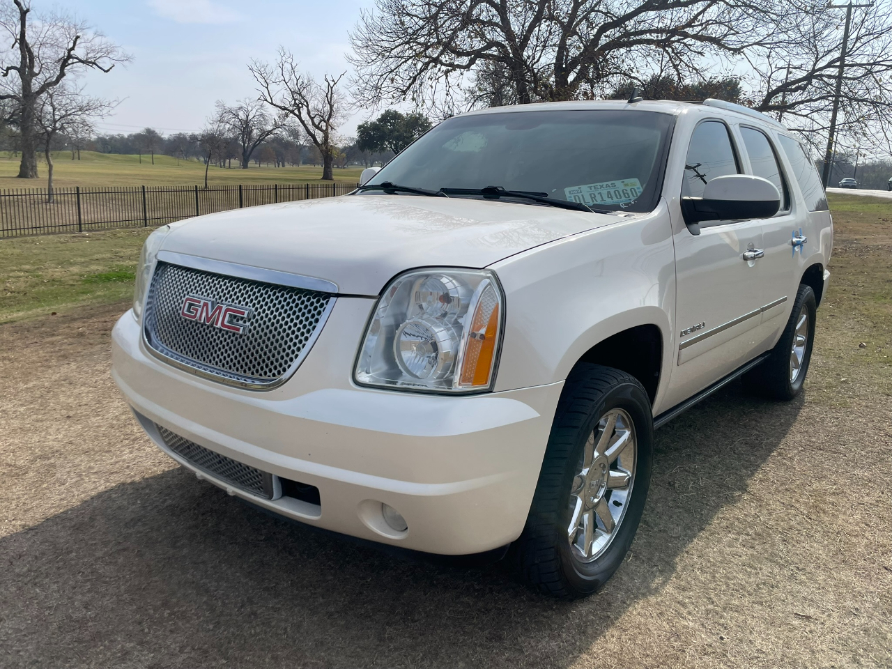 GMC Yukon Denali 2WD 2013