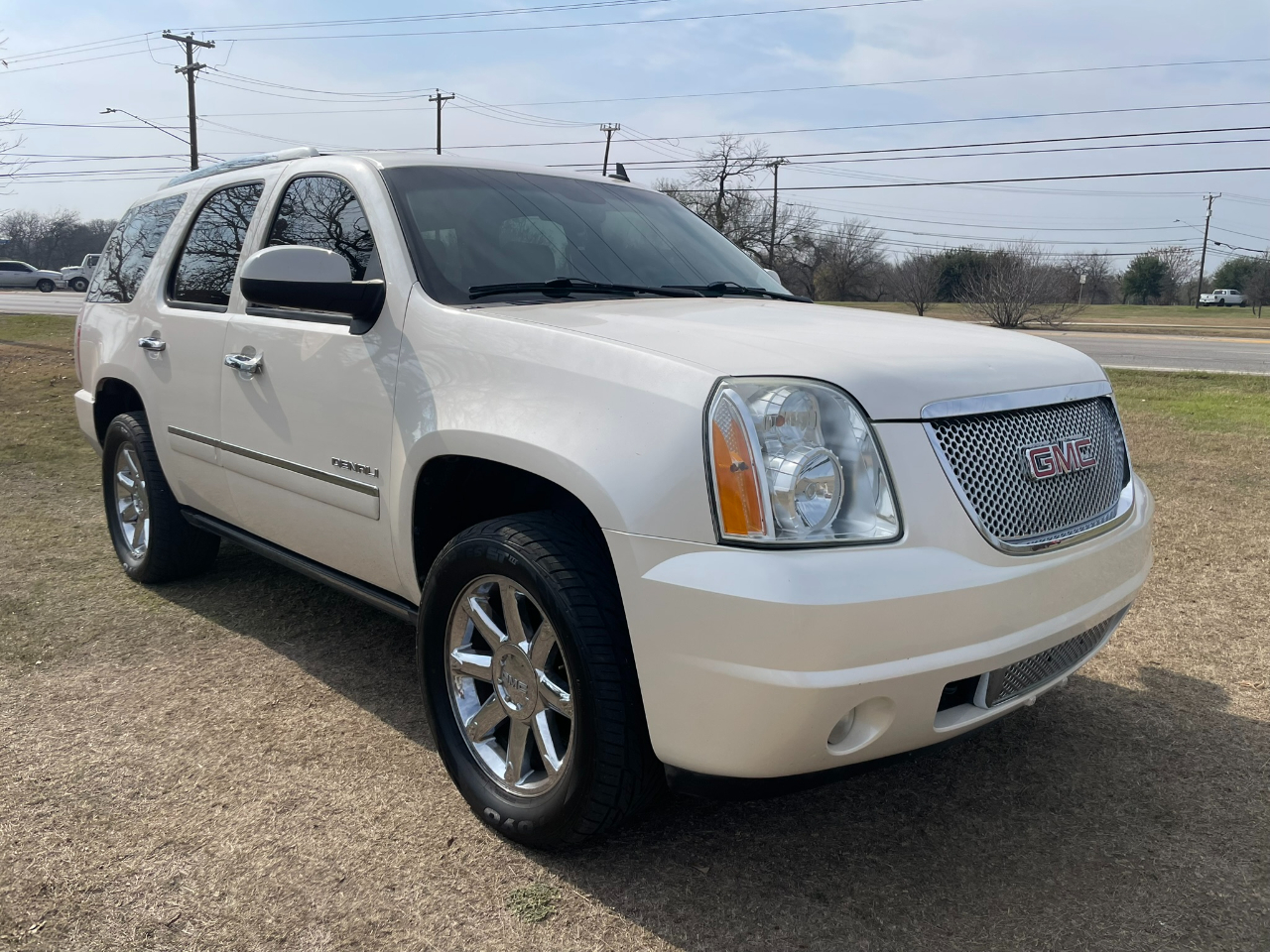 GMC Yukon Denali 2WD 2013