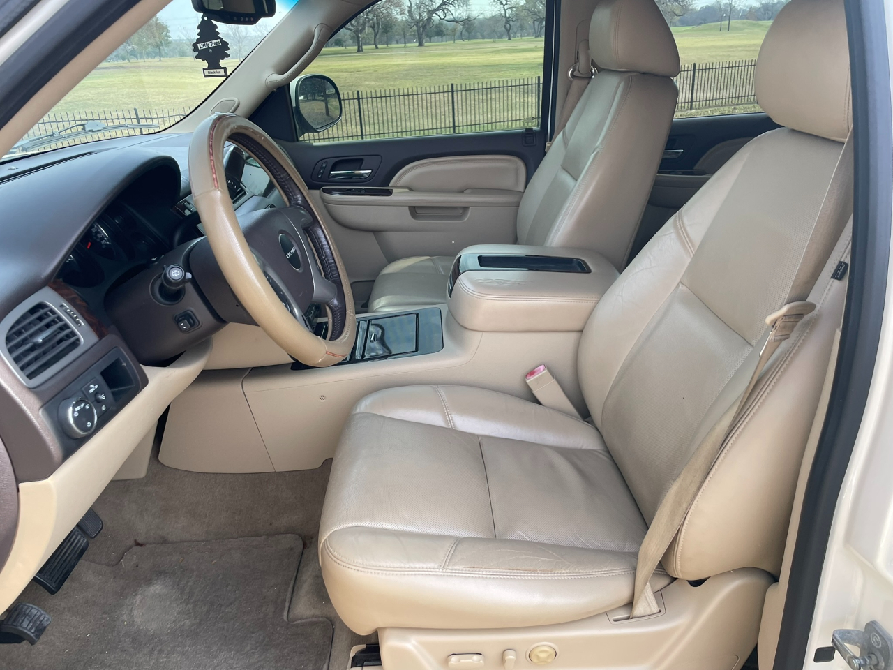 GMC Yukon Denali 2WD 2013